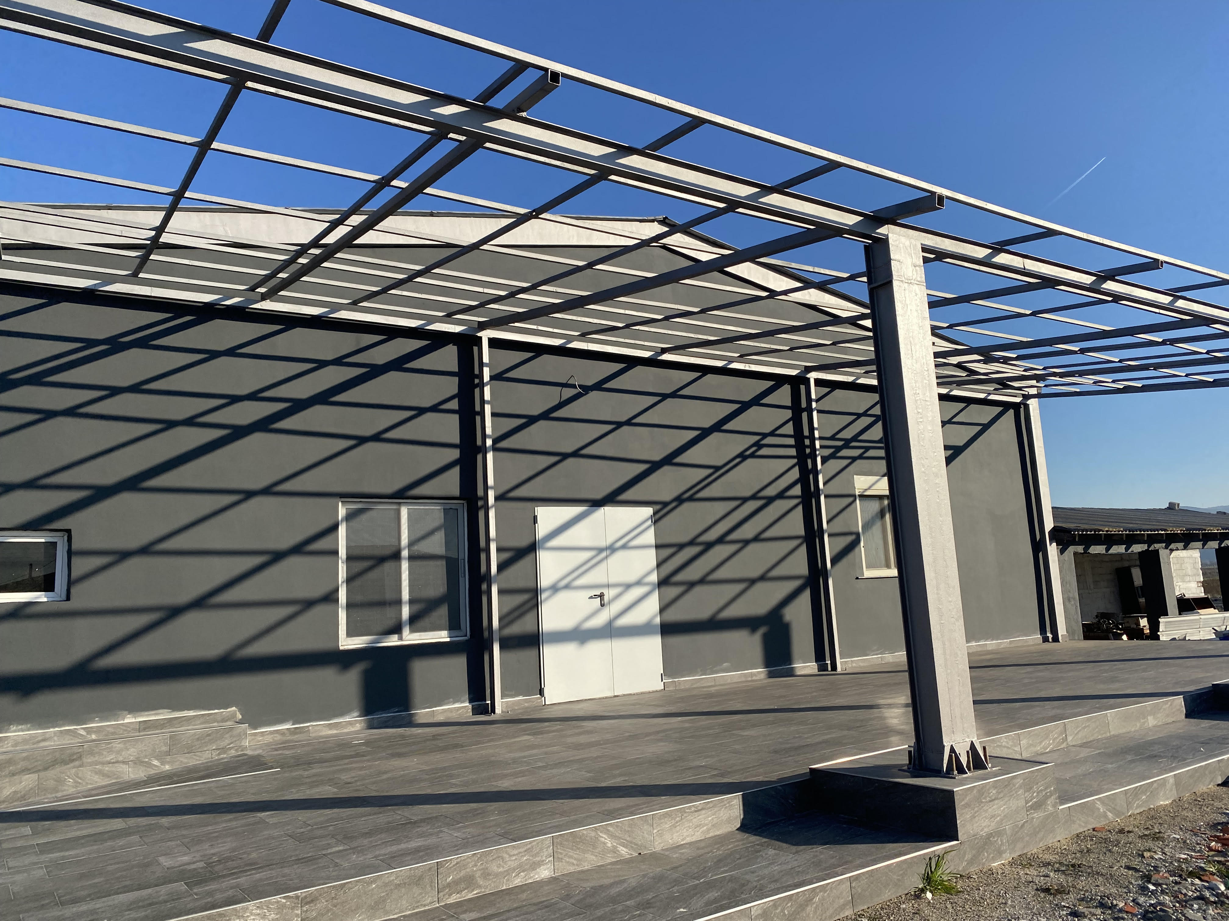 Θεσσαλονίκη Βιοτεχνικό Κτίριο 2.440τμ Κωδ:733