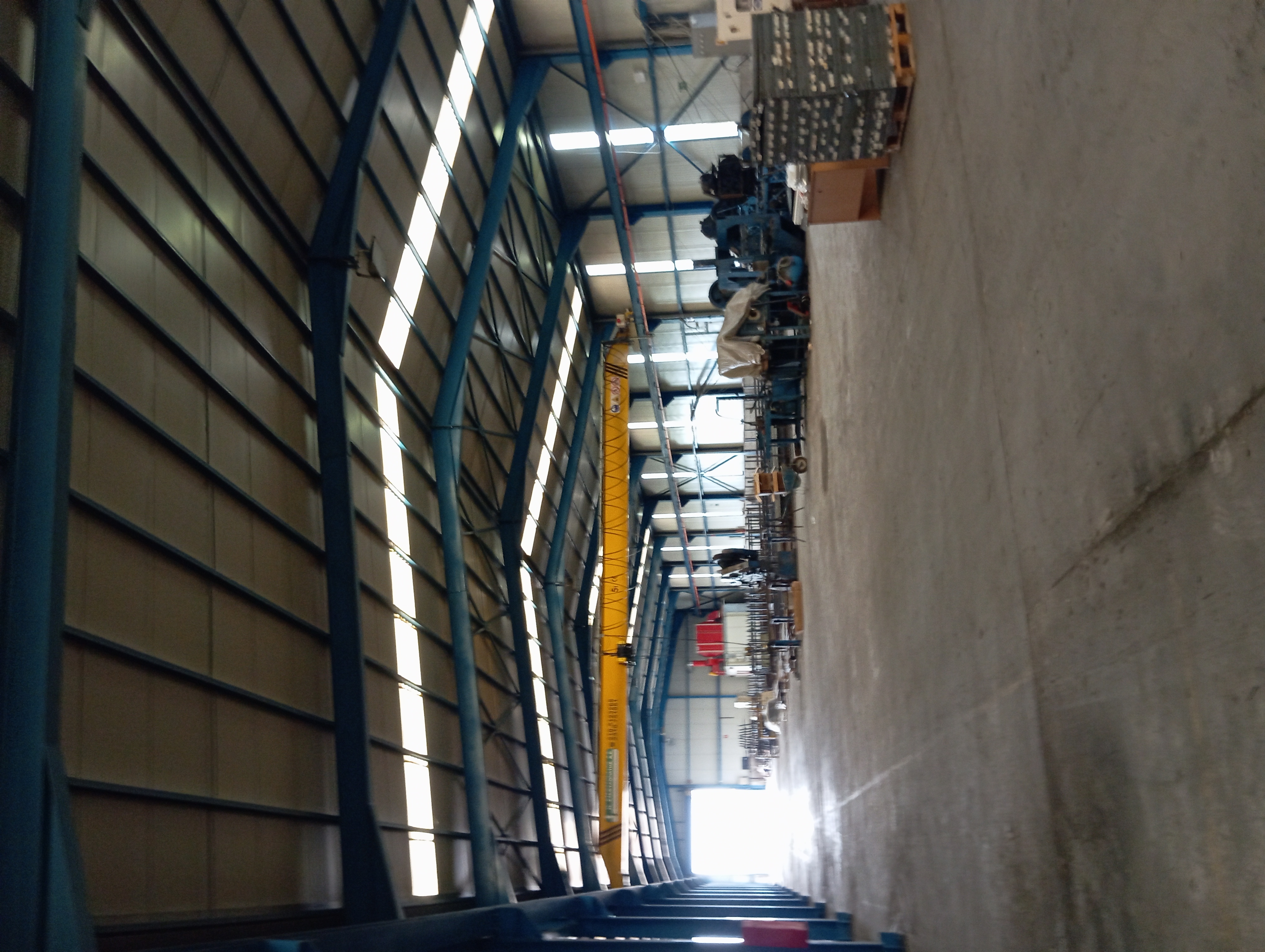 Ελαιώνας Θηβών  Bιομηχανικό Κτίριο 4.485,57 τ.μ. Κωδ:835